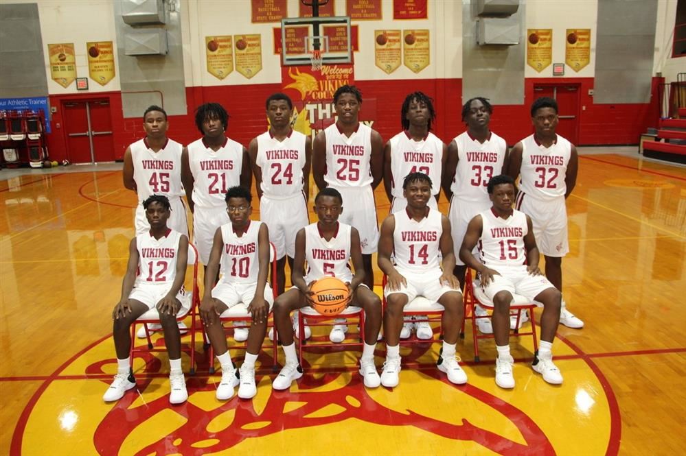 2022/23 Jr. High Basketball Team Photo